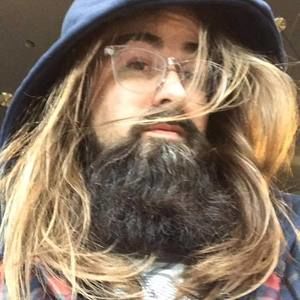 Meet your Posher, Jonathan